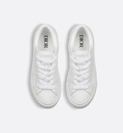 B33 Spin Sneaker